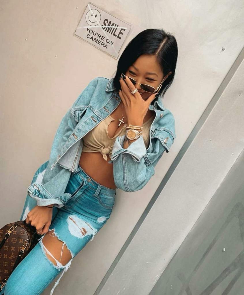 Lunara Kitsune'S Instagram: Trends, Style & More - 37vy5ze