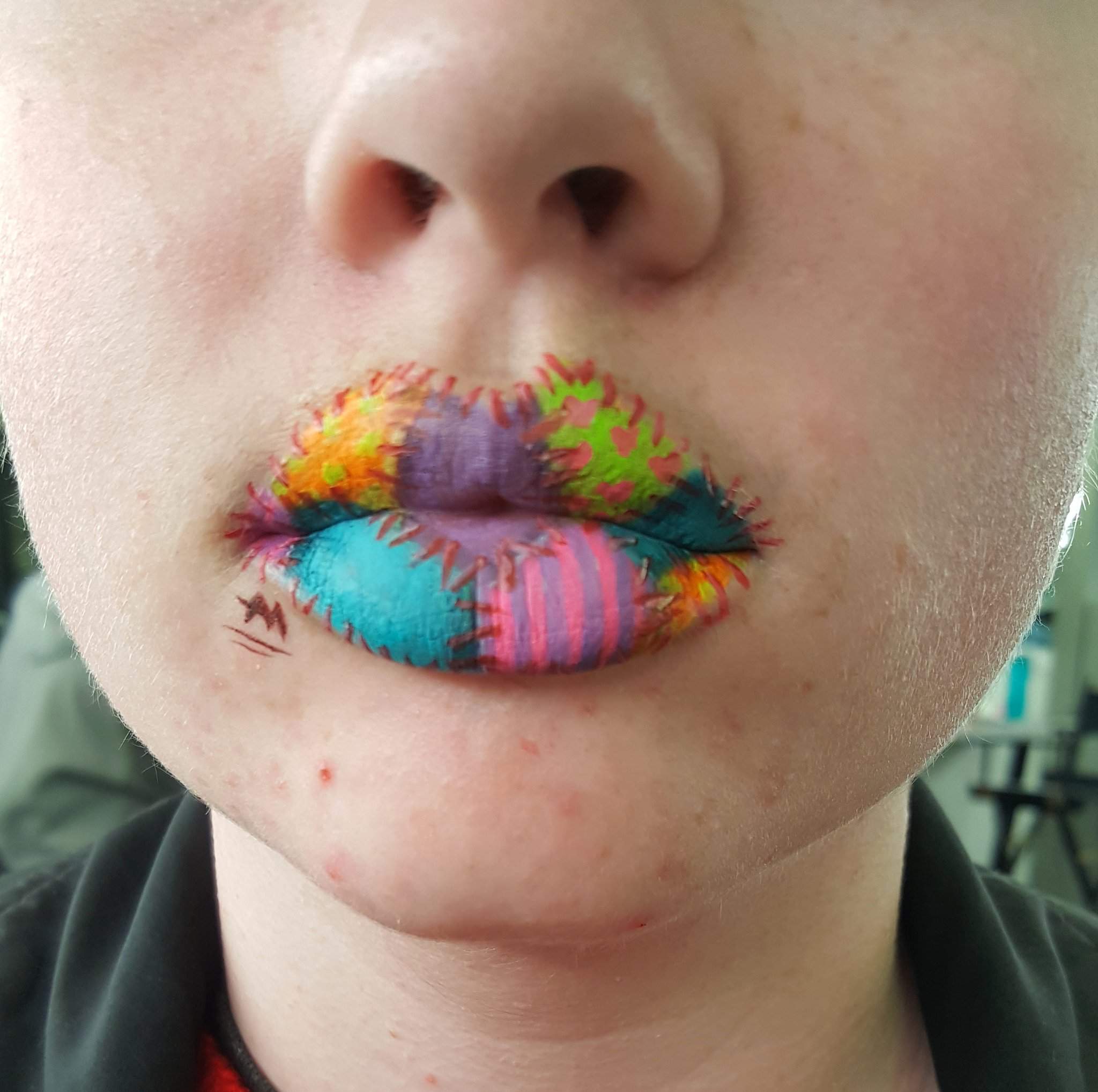 patchy-lips-lip-art-makeup-amino