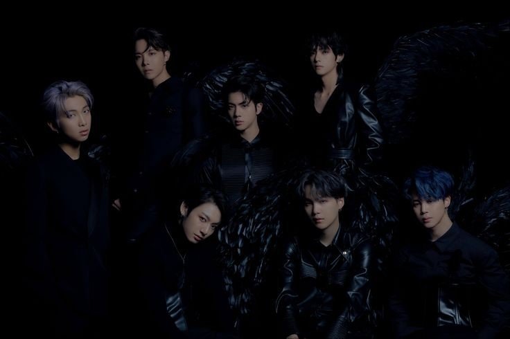 Black swan members