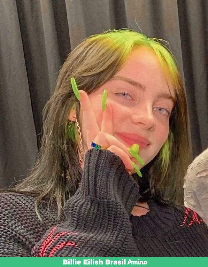 Billie Eilish Se Revolta Ao Ver Capa De Revista Em Que Está Careca E Nua Billie Eilish Brasil 