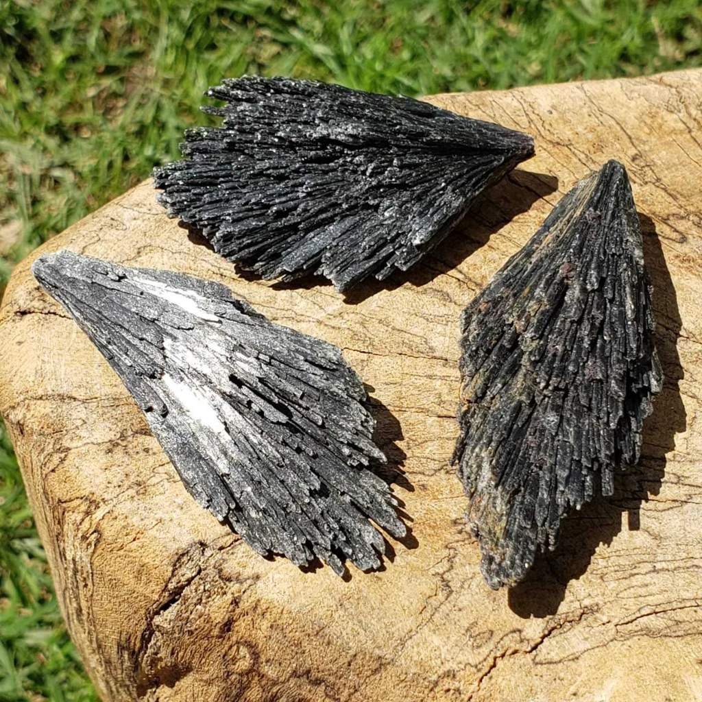 A Pedra da Bruxa 🍃 Wicca & Bruxaria Amino