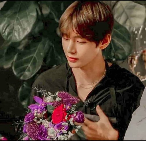 Kim Taehyung's birthflower | Wiki | ARMY's Amino