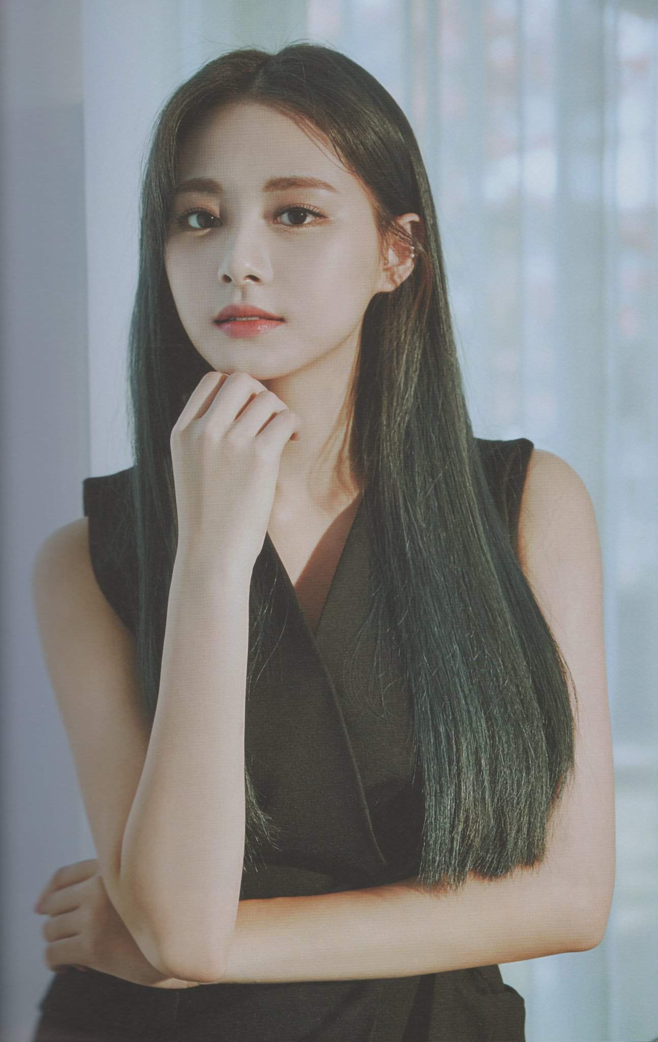 Yes, I am Tzuyu photobook scan (2) | Twice (트와이스)ㅤ Amino