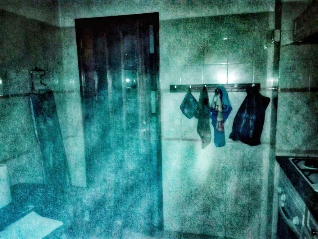inside-and-outside-home-i-always-have-lots-of-company-like-orbs