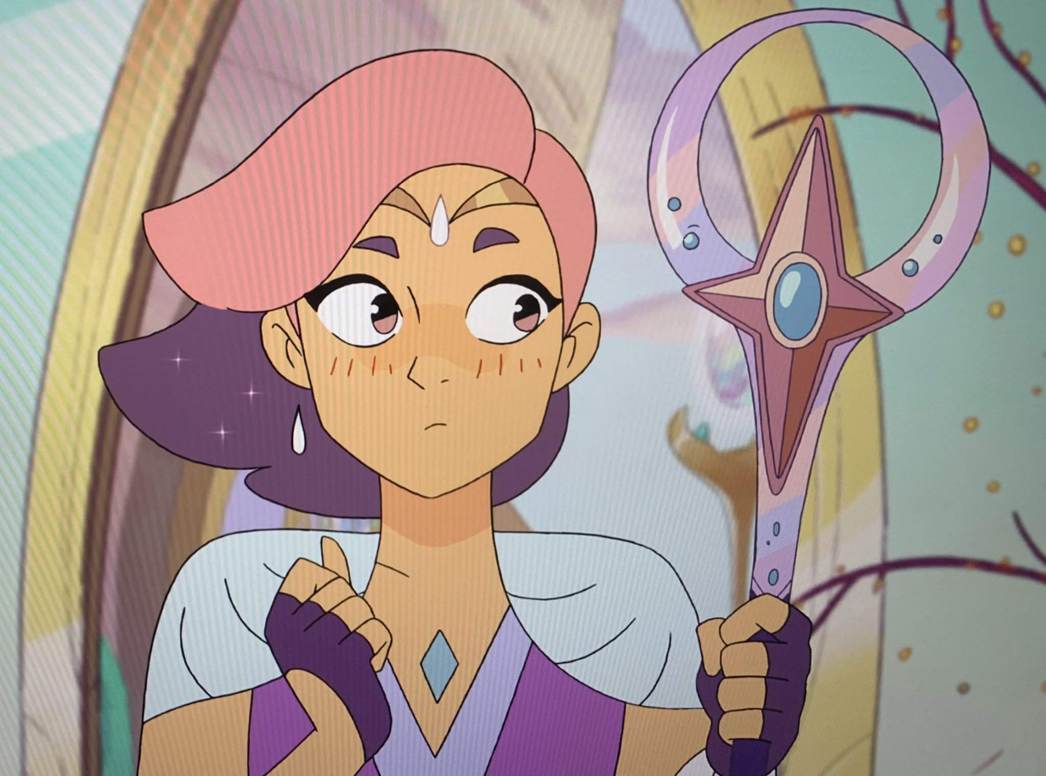 That's the post. (some s5 screencaps; nothing too spoiler-y) She-Ra! 