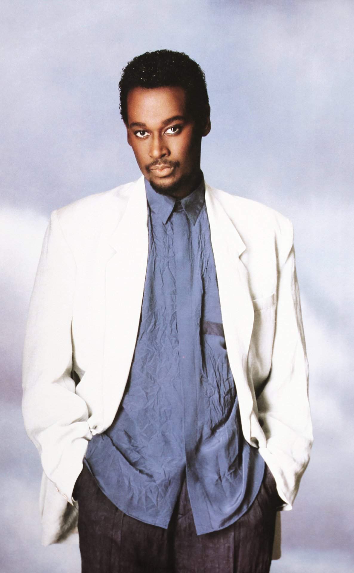 Luther Vandross (1951-2005) | The 70s 80s & 90s Amino