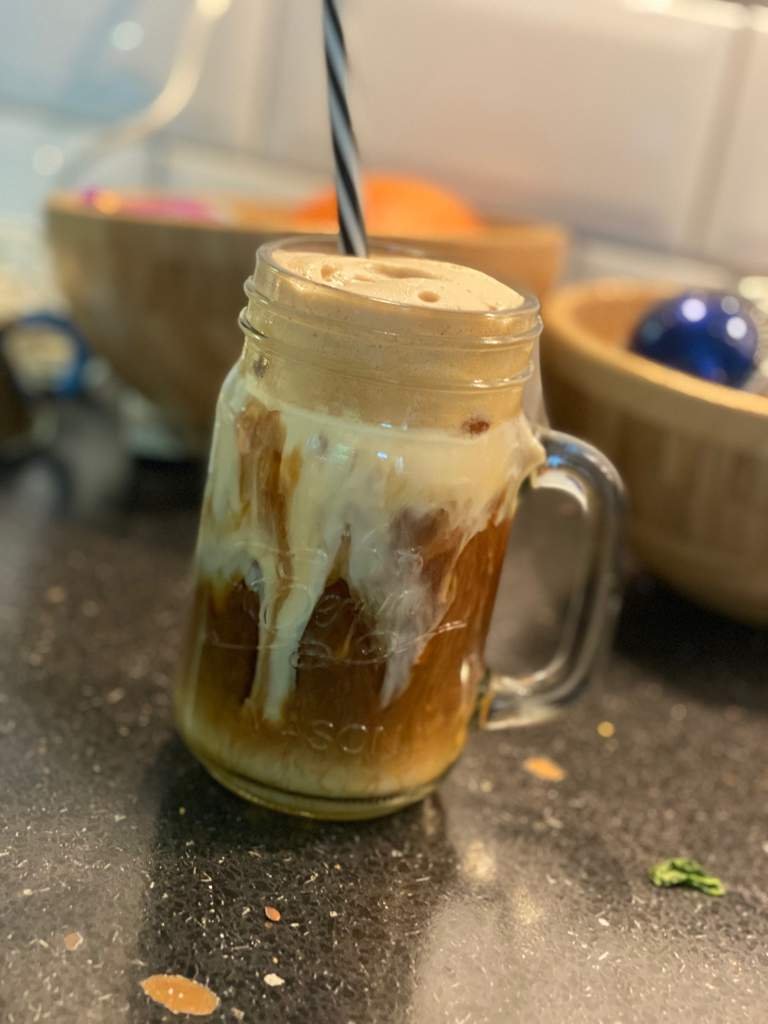 Iced Soy Latte With Irish Cream Recipe Wiki Bisexuality 💕 Amino