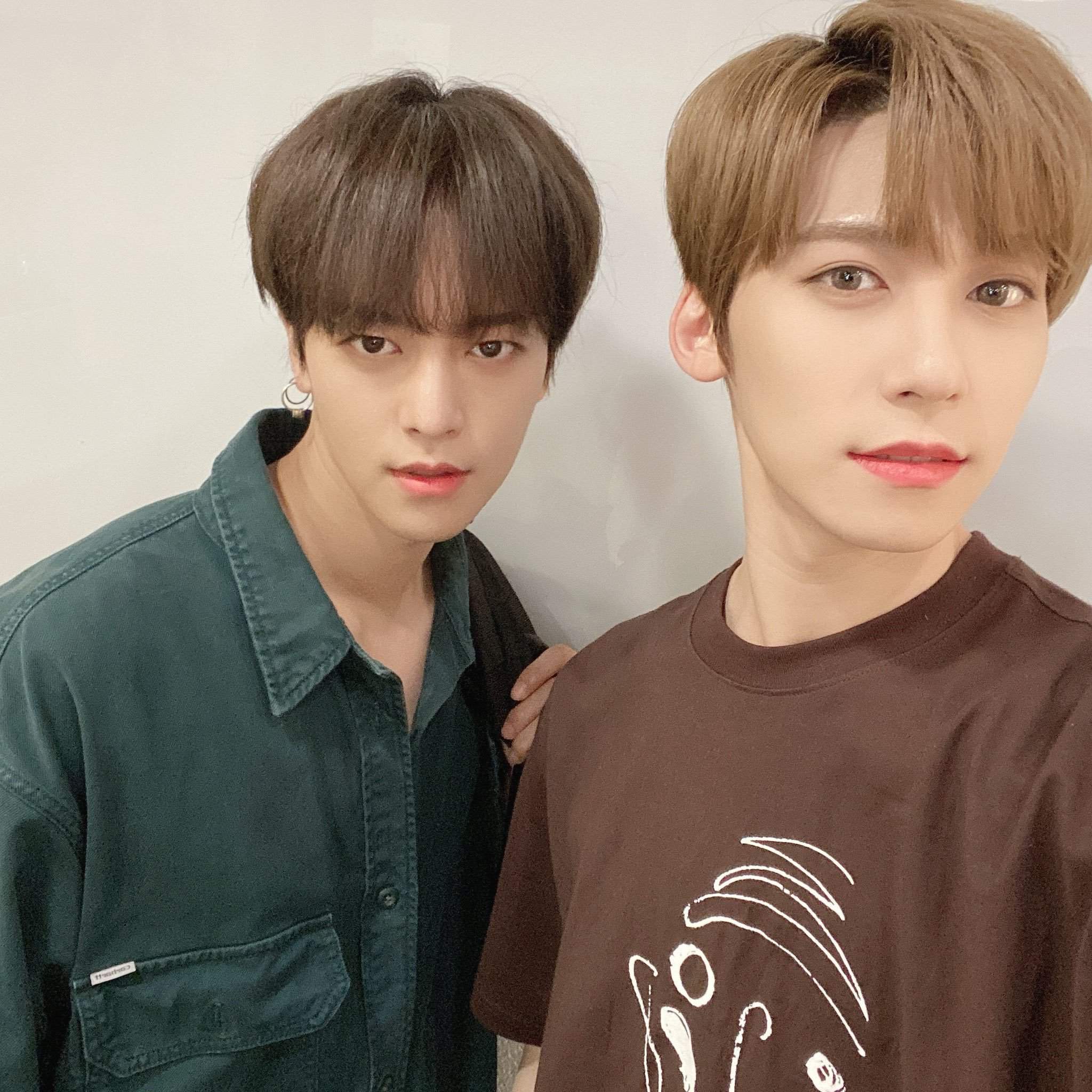 SNS 200810 ➱ Update official Twitter of ONEUS: "✮ ONEUS Family ✮"...