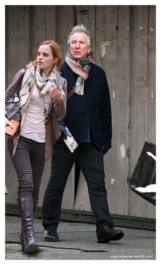 Alan Rickman And Emma Watson In Street I Love Both Of Them Harry