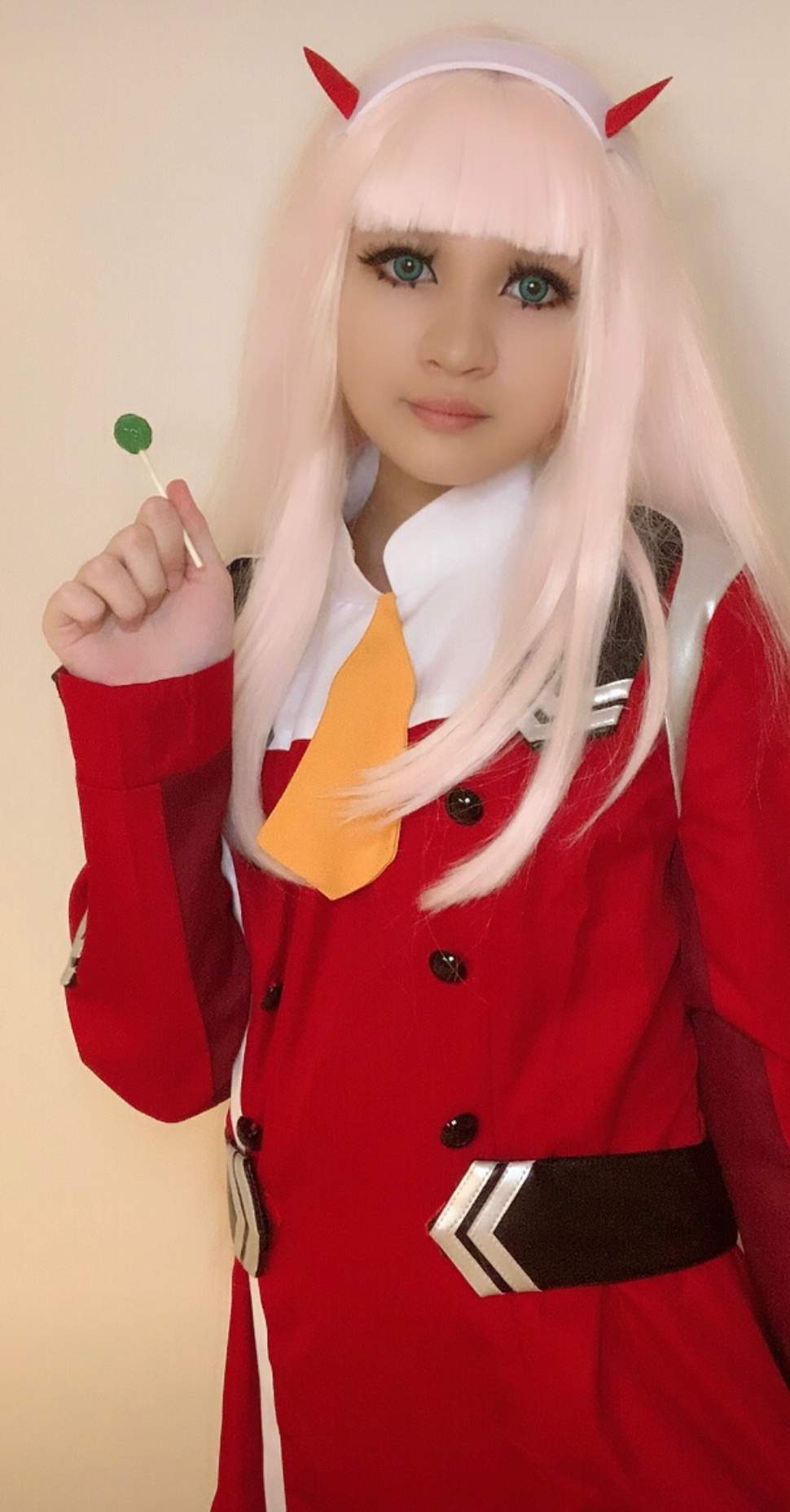 Zero Two Cosplay~ 💞 Darling In The Franxx Official Amino