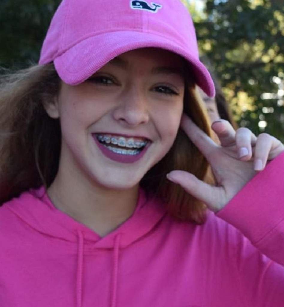 Haley sharpe age