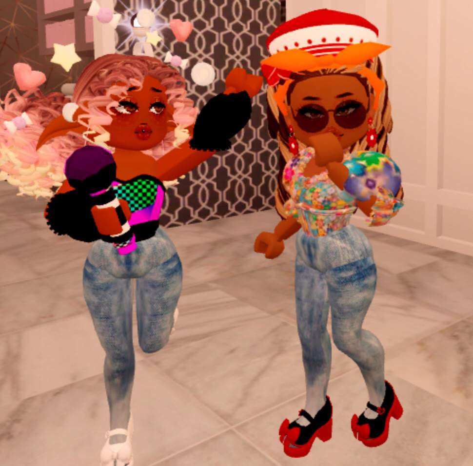 Me And My Friends Tried Making Vintage 70s 80s 90s Outfits Roblox