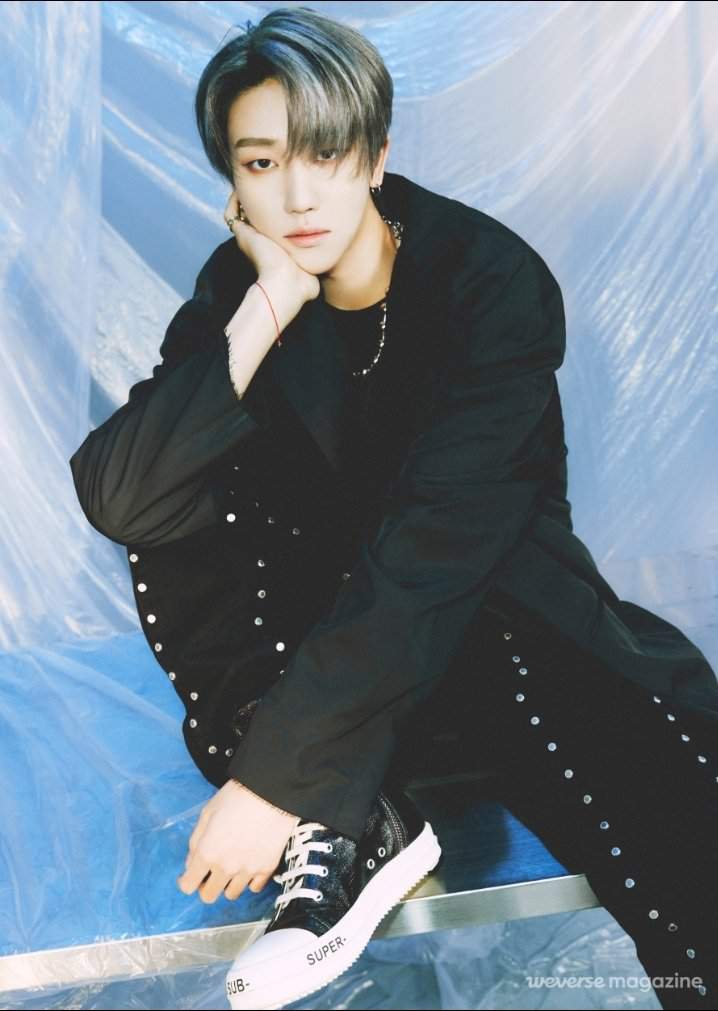 Xu Minghao Weverse Magazine Carat Amino