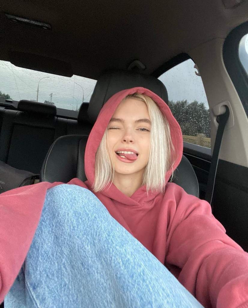 𝐀𝐋𝐘𝐒𝐒𝐀. | Wiki | [RP] 𝓢ʜᴀᴅᴏᴡ 𝓒ɪᴛʏ Amino