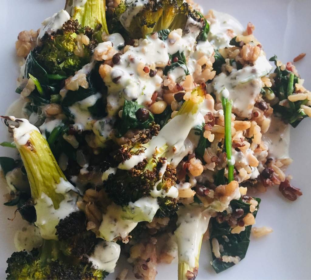 7 grain rice blend with oven roasted broccoli. Vegan dill dressing (Trader Joe’s). Vegan Amino