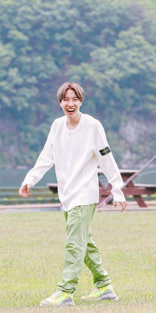 Happy Birthday Our Hobi Our Sunshine 💜🥳🥳 Korean Armys Amino Amino