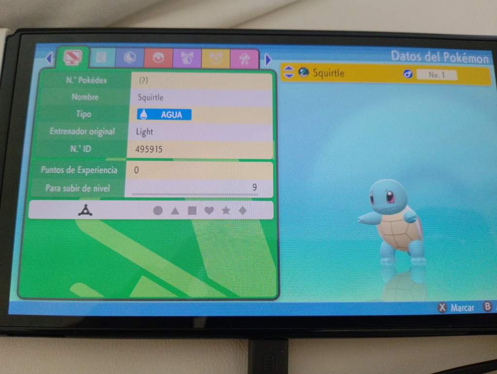 Trading Squirtle for Charmander diamond brillant Pokémon Amino