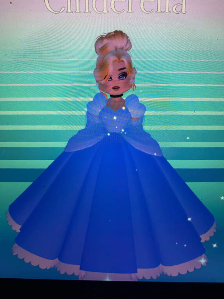 Cinderella Costume Roblox Royale High Amino