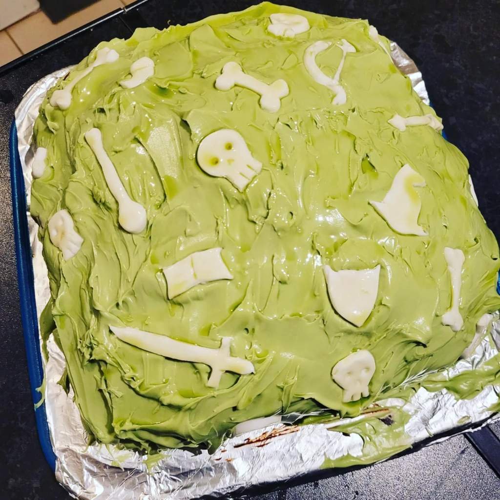 💚Gelatinous Cube Cake 💚 Dungeons & Dragons (D&D) Amino