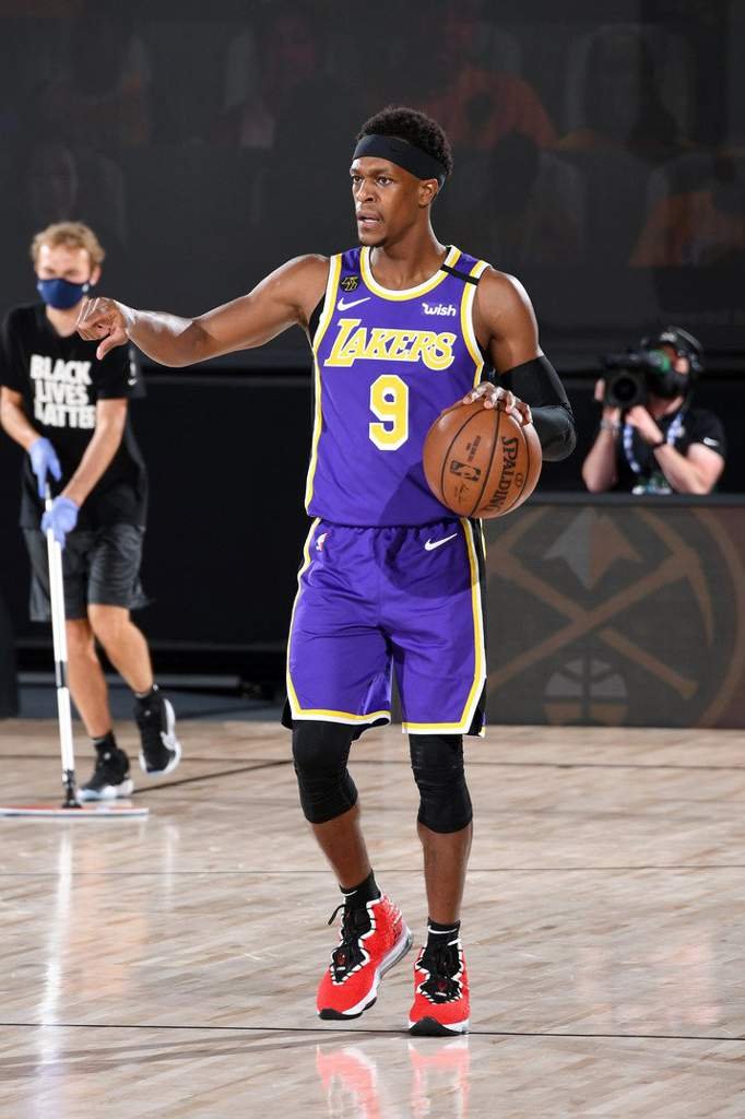 lakers statement uniform