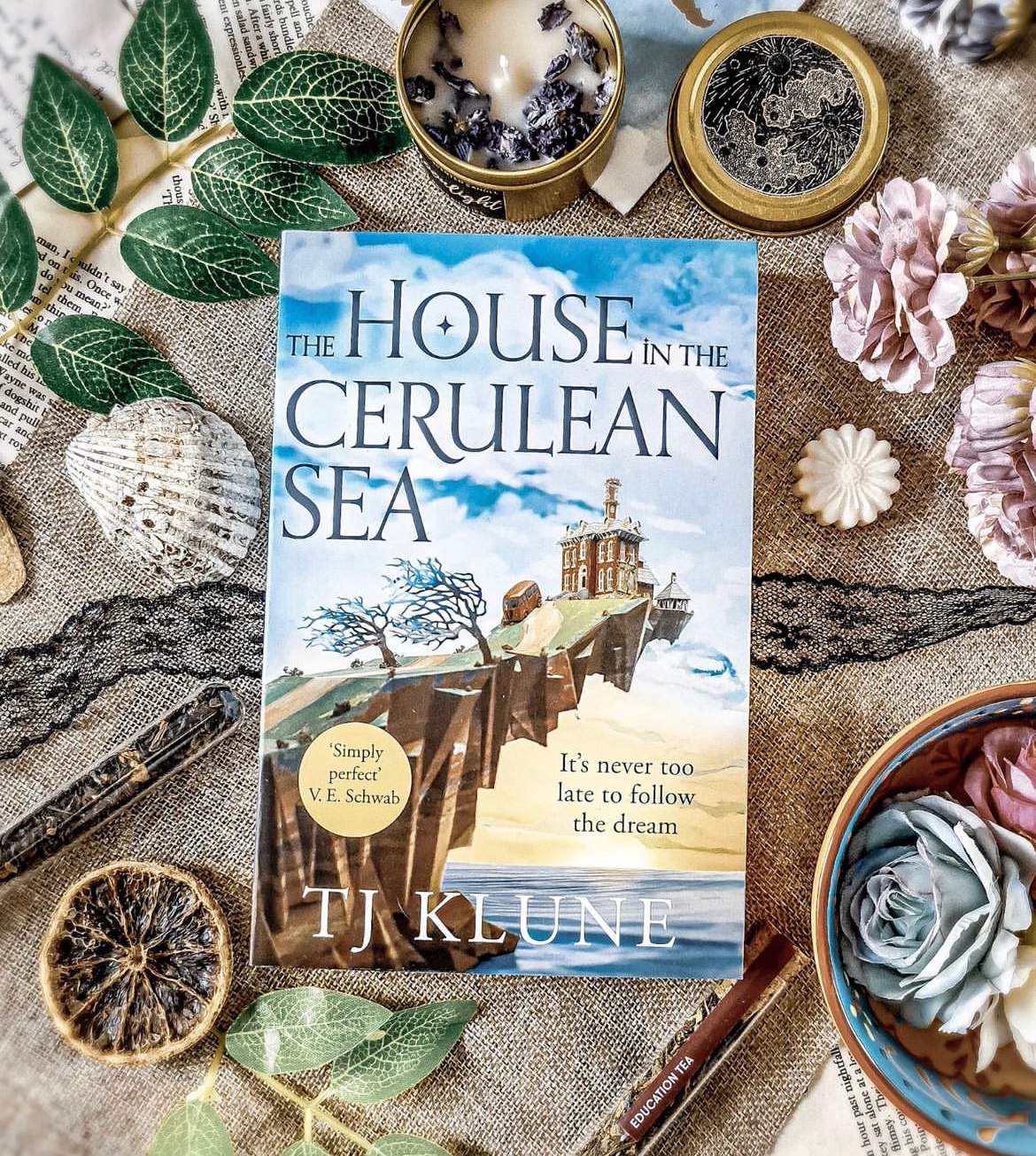 The House In The Cerulean Sea • Book Review | Book Worms 📚🐛 Amino