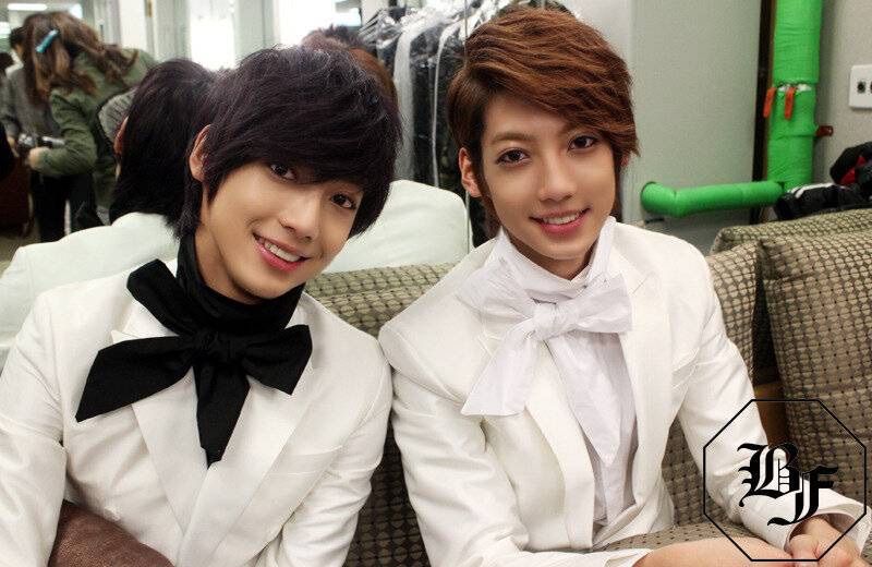 The Jo Twins | K-Pop Amino