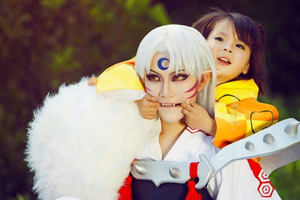 AMAZING! Sesshomaru and Rin Cosplay | Anime Amino