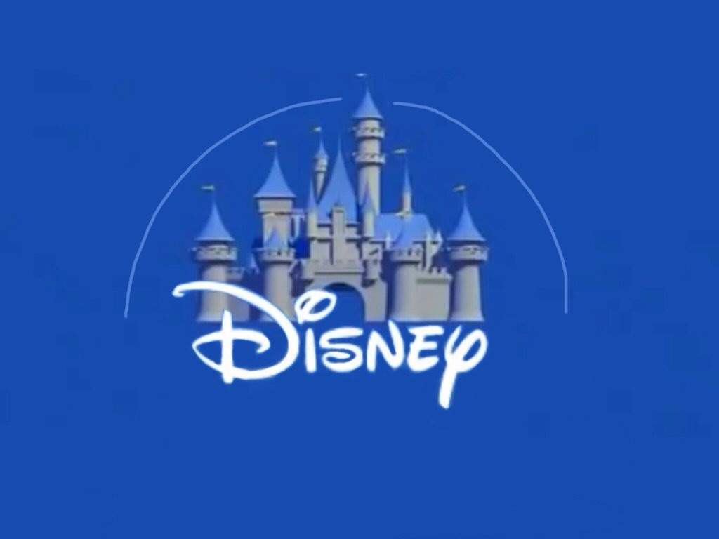 Who thinks Amimo should make a Disney Amino?  Movies & TV 