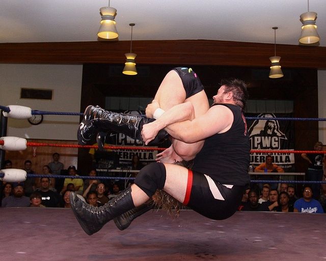 WWE should allow Kevin Owens to use the Package Piledriver.