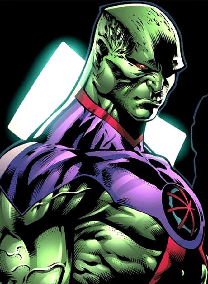 Martian Manhunter VS The Vision | Comics Amino