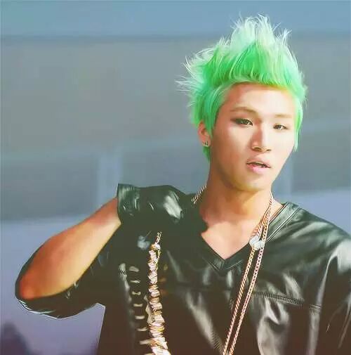 Kpop Idols with Green Hair | K-Pop Amino