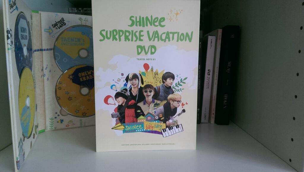 SHINee's surprise vacation DVD. | K-Pop Amino