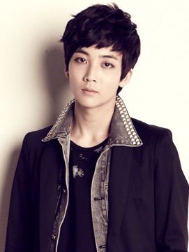Long Vs Short Hair On Male Idols K Pop Amino