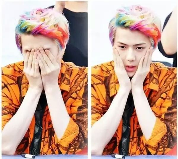 Oh Sehun Rainbow Hair appreciation post.