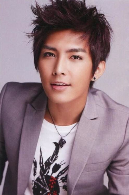Aaron Yan | Wiki | K-Pop Amino