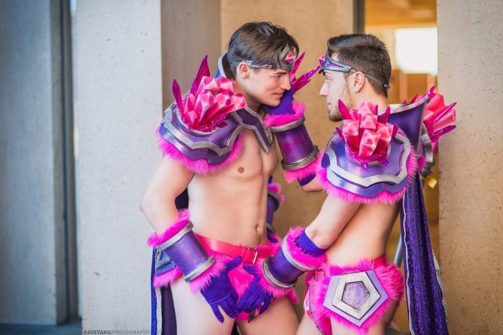 Gay Jung Cosplay Lutschen