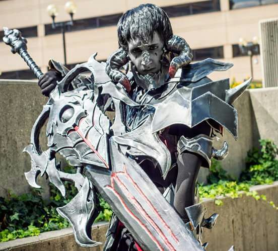 Dark Knight (FFXIV) | Cosplay Amino