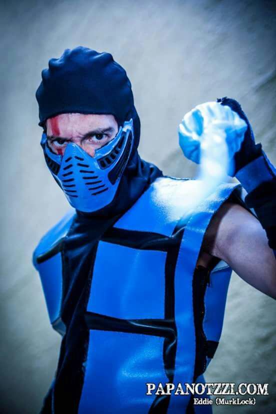 Classic Sub-Zero | Cosplay Amino