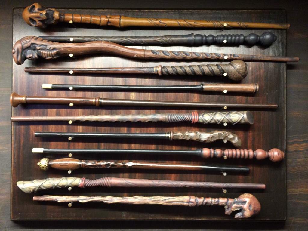 Wand Wield Challenge | Harry Potter Amino