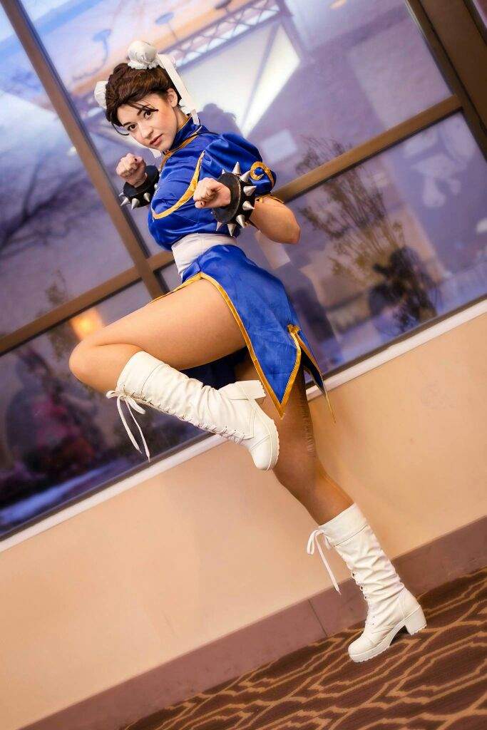 Chun Li Wiki Cosplay Amino