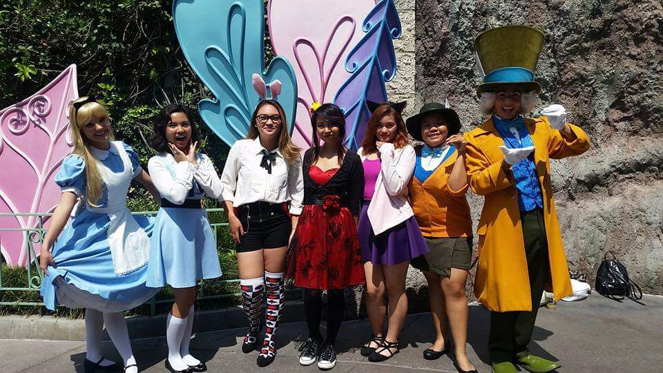 The Queen Of Hearts Disneybound With Friends Cosplay Amino