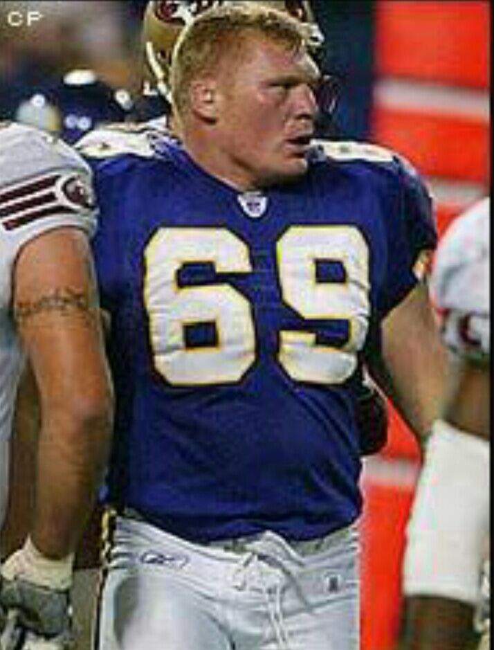 Did brock lesnar play football