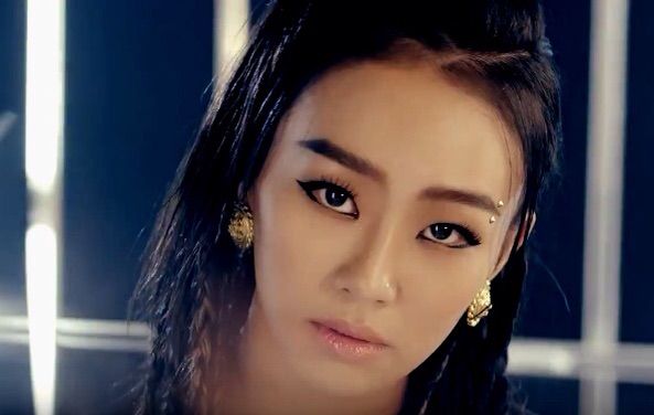 Kim Hyo Jung | Wiki | K-Pop Amino