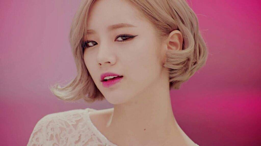 Female Kpop Idols Short Hair K Pop Amino Female Kpop Idols Short Hair K Pop Amino