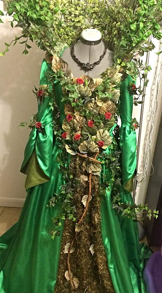 Details, details, details. Poison Ivy is done!! | Cosplay Amino