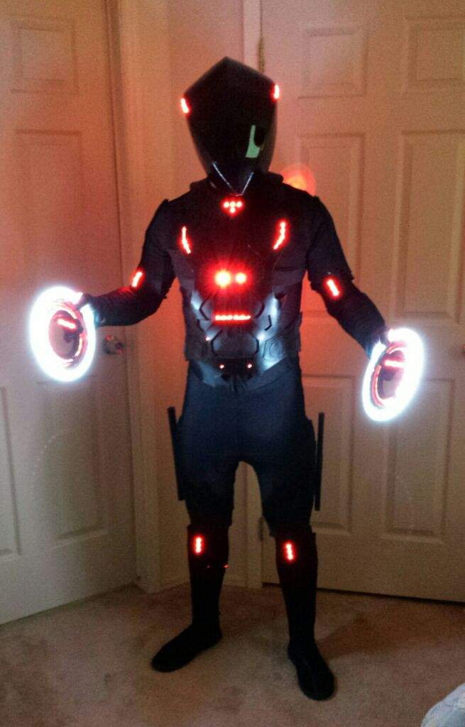 Rinzler Costume Build | Cosplay Amino