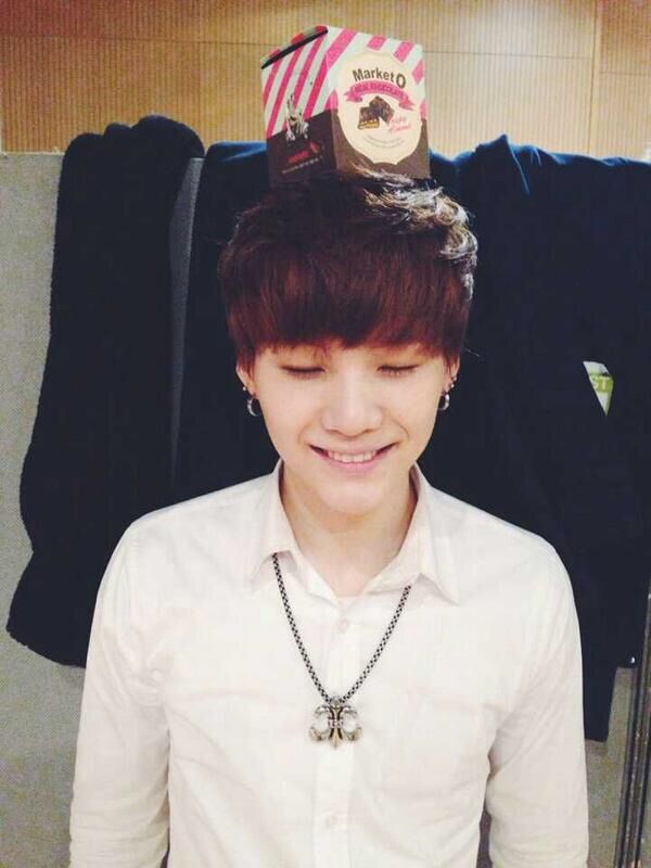 Suga sleeping as always ღ | K-Pop Amino