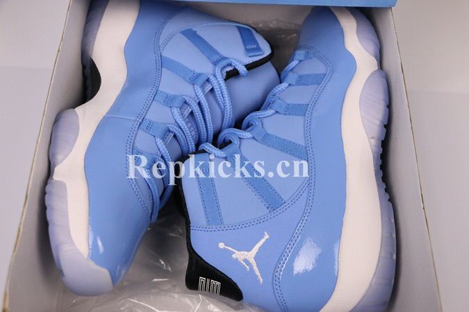 Does Repkicks.cn Sell Real Shoes Under The &quot;Authentic