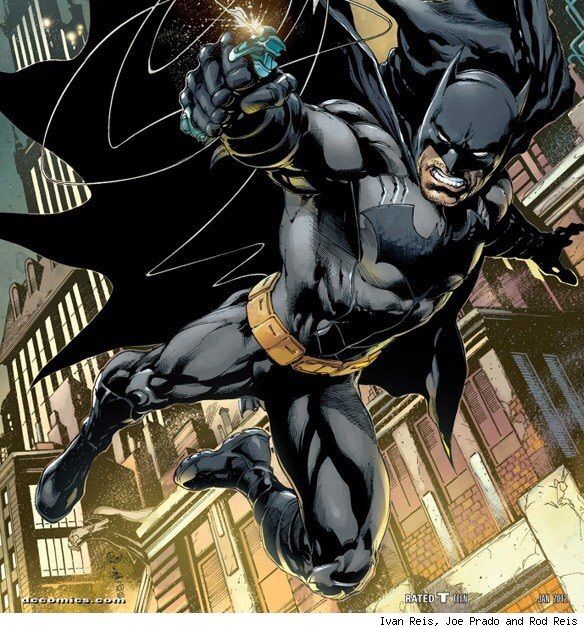 Pre New 52 Or New 52 Batman Suit ? | Comics Amino