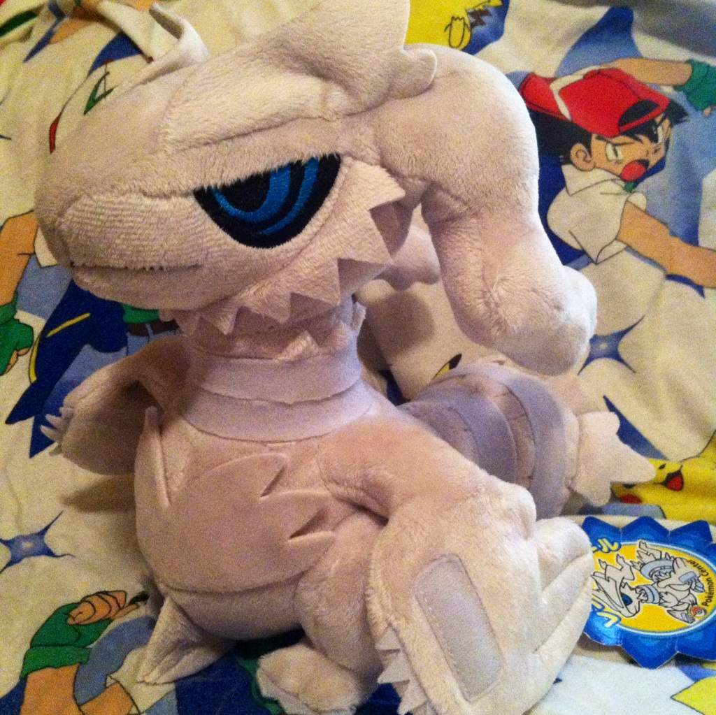 reshiram pokedoll